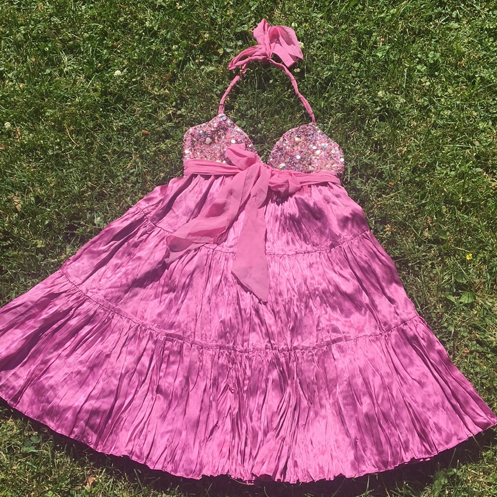 BCBGMaxAzria sz 2 XS embellished pink dress